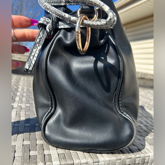 Badgley Mischka Black Snake Vegan Leather Tote Hobo Bag - Picture 8 of 14